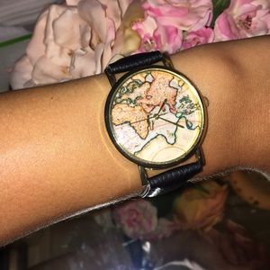 World map watch